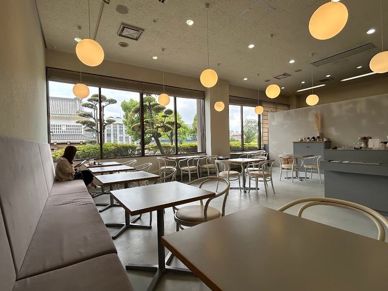 Chin Jukan Pottery Cafe