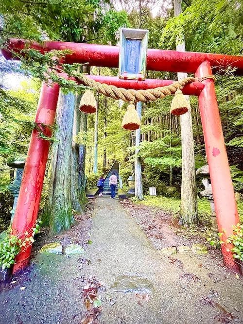 Ishibune Shrine